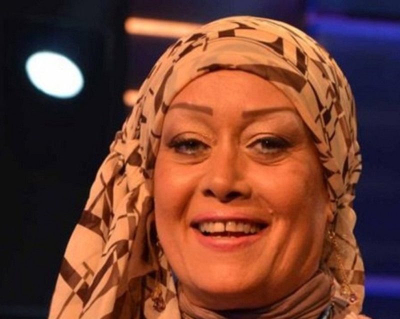 فيديو ردة فعل هالة فاخر على الهواء بعد طلب محرّم من متصلة!